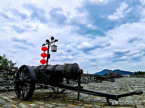 為何滿清能輕易瓦解明朝的邊防體系?炮架上的大清王朝 為何滿清能輕易瓦解明朝的邊防體系?炮架上的大清王朝