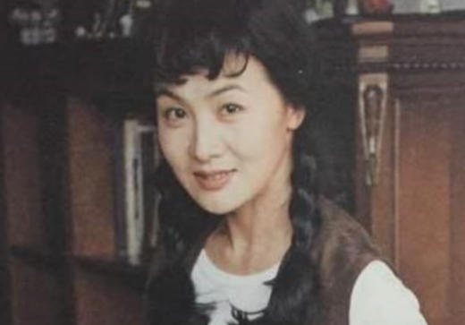 90年代當紅女星李媛媛,37歲奪視後,39歲高齡產子,41歲癌症離世 90年代當紅女星李媛媛,37歲奪視後,39歲高齡產子,41歲癌症離世