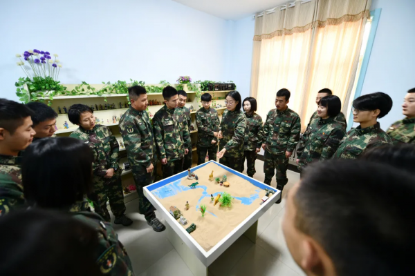 火箭軍某部多措並舉為官兵辦實事，助推黨史學習教育走深走實