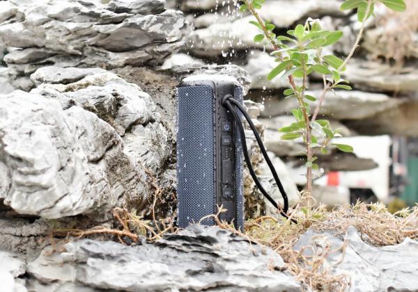 聲音夠大續航長,戶外音樂新裝備,雷登X8MAX+藍芽音響體驗 聲音夠大續航長,戶外音樂新裝備,雷登X8MAX+藍芽音響體驗