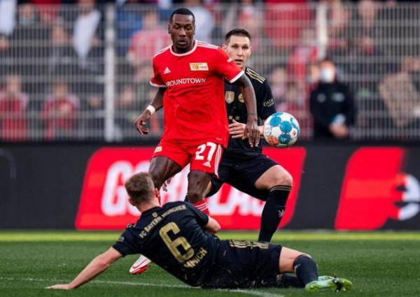 拜仁以5還5！3球開局出奇輕鬆，中途卻忙壞了諾伊爾