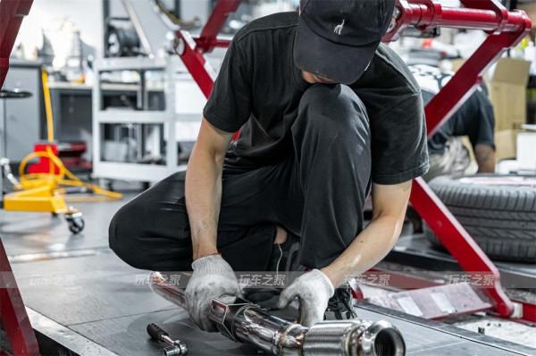 賓士GLC coupe AMG升級卡鉗輪轂排氣 安全改裝 賓士GLC coupe AMG升級卡鉗輪轂排氣 安全改裝