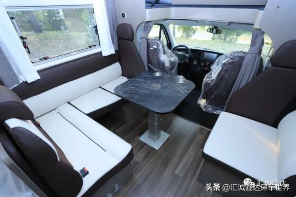 價格不高的入門版宇通C530!動力配置與功能是否減配?買之前速看 價格不高的入門版宇通C530!動力配置與功能是否減配?買之前速看