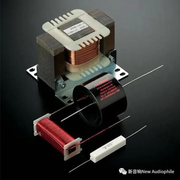 Yamaha NS-3000旗艦書架箱（上）