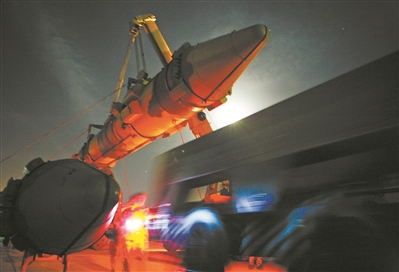 風雪出征向戰行&mdash;&mdash;火箭軍某部冬季實戰化演練掠影