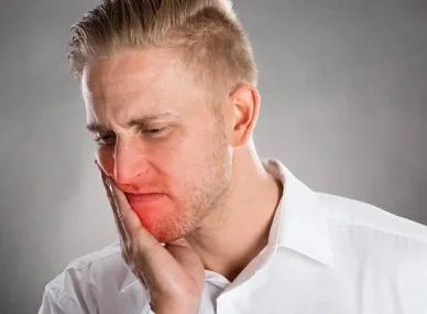 牙疼不是病，疼起來真要命&rdquo;！教你以下4招，止疼效果立竿見影