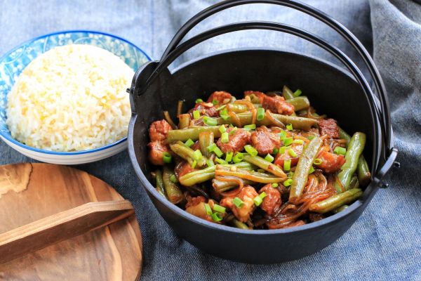 做了十年的豆角粉條紅燒肉,這做法才叫香 做了十年的豆角粉條紅燒肉,這做法才叫香