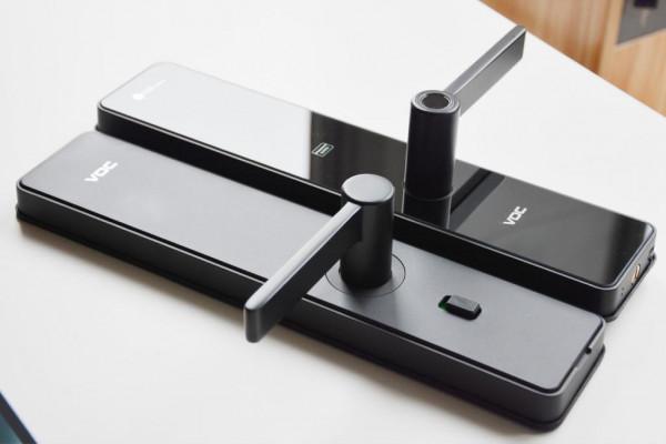 榮耀VOC智慧門鎖X6體驗，手機一碰即開，讓家更舒心