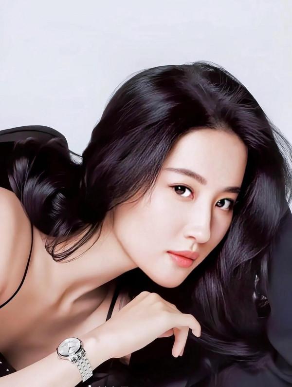 34如何的劉亦菲，宛若少女，不愧是神仙姐姐