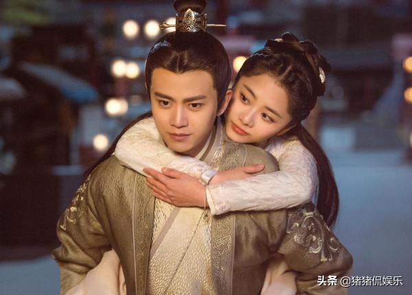 新古偶甜寵劇來襲，主演陣容才貌不凡，毒舌俊男追愛清純俠女