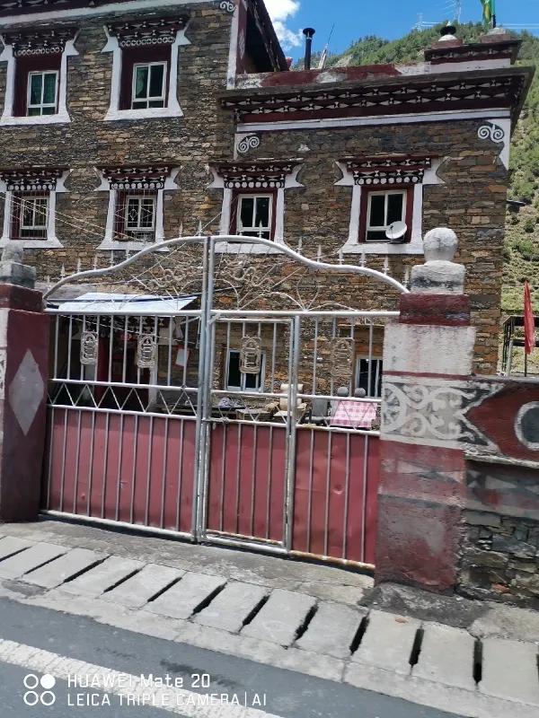 自駕遊~川藏線的那些事(2) 自駕遊~川藏線的那些事(2)