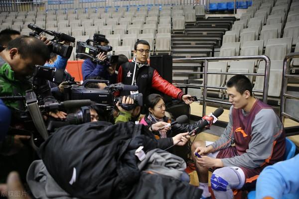 蘇偉的故事:廣東隊最佳藍領,為奪冠放棄高薪,兢兢業業重情義 蘇偉的故事:廣東隊最佳藍領,為奪冠放棄高薪,兢兢業業重情義