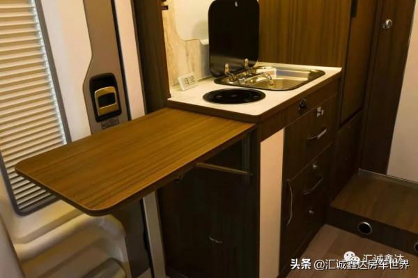 憑舒適度搶佔市場,還殺入國內前五!奇瑞房車細節滿滿,很有看點 憑舒適度搶佔市場,還殺入國內前五!奇瑞房車細節滿滿,很有看點