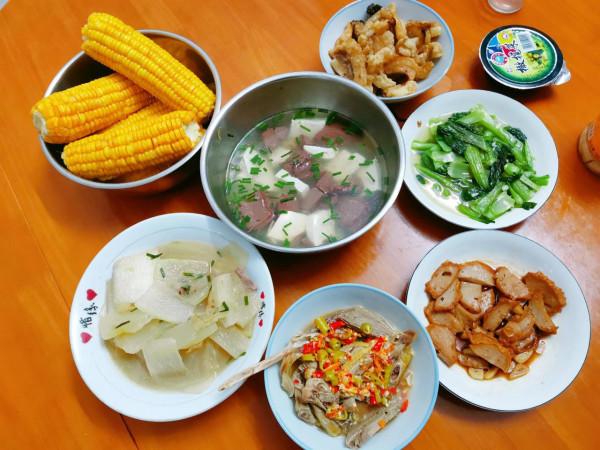 9月，曬曬江西人家的一日三餐，家常美味又飽腹，不剩菜不浪費