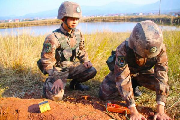 上TNT,引爆! 上TNT,引爆!