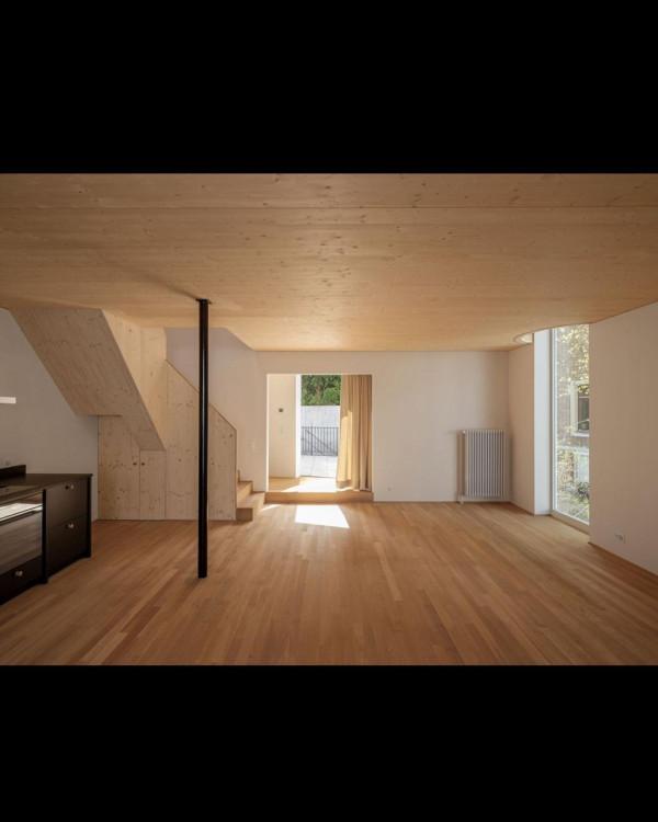 歐洲農村的自建房,追求的是真正的原生態 歐洲農村的自建房,追求的是真正的原生態