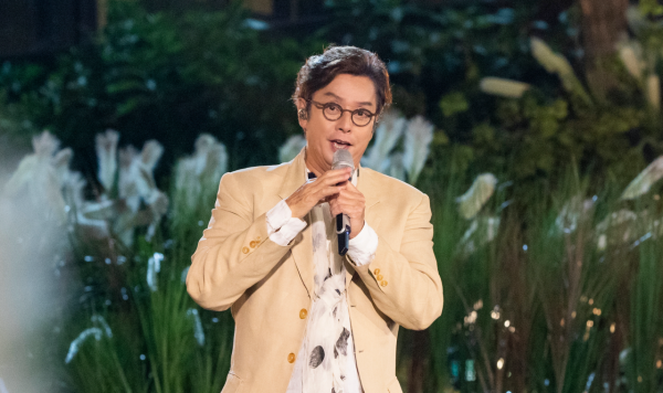 譚詠麟張傑9人,簡單找個地方唱歌,但這才是大家想要的音樂綜藝 譚詠麟張傑9人,簡單找個地方唱歌,但這才是大家想要的音樂綜藝