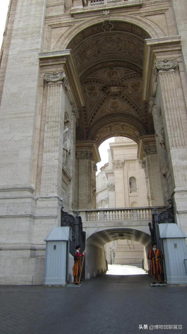 天主教庭，梵蒂岡聖伯多祿大教堂，天下第一大教堂