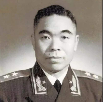 抗美援朝時，一支18年的雜牌部隊一戰封神，被偉人盛讚“50兇”