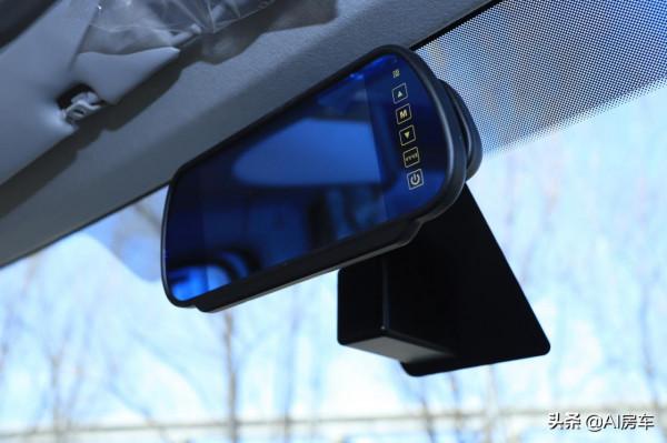 奇瑞3.0T+5座4床平頂房車亮相！設計用心，內飾豪華，用著很舒服