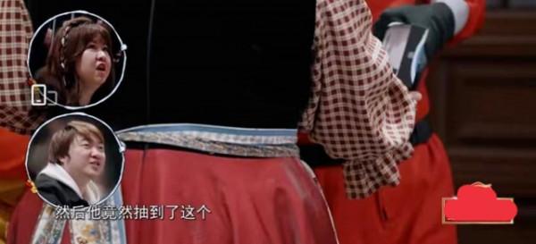 範丞丞錦鯉體質讓人羨慕!扔飛鏢中了手機,曾在年會中了2000元 範丞丞錦鯉體質讓人羨慕!扔飛鏢中了手機,曾在年會中了2000元