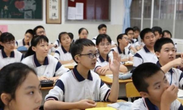 民辦學校或將全部關停?官方給出正式回應,家長直言:確實該如此 民辦學校或將全部關停?官方給出正式回應,家長直言:確實該如此