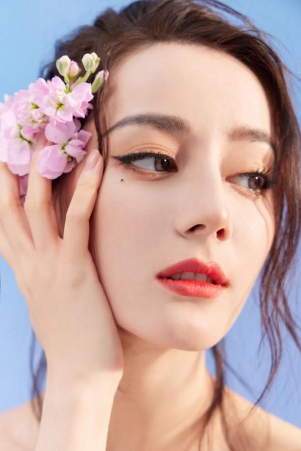 新疆盛產美人,7位異域風情的女星顏值大比拼,你更鐘意哪一位? 新疆盛產美人,7位異域風情的女星顏值大比拼,你更鐘意哪一位?