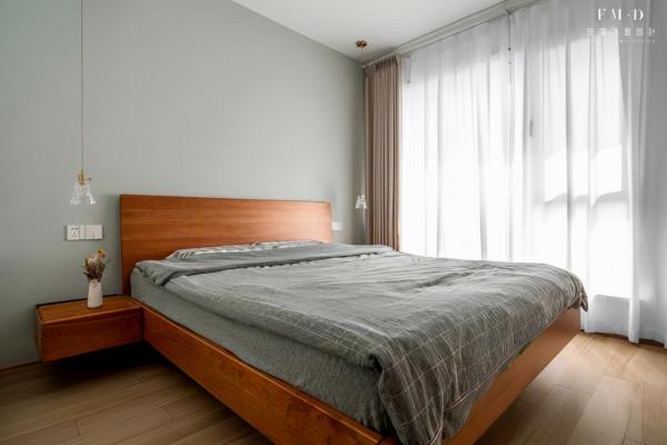 92㎡剛需小三室，原木+布藝打造日式風，簡單又治癒的氛圍很心安