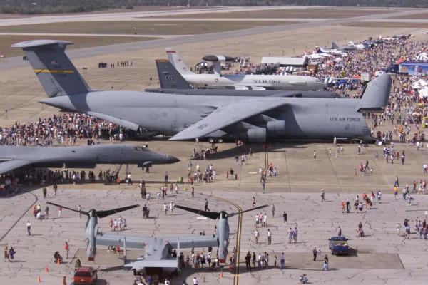 C-5“銀河”運輸機圖集（270圖）