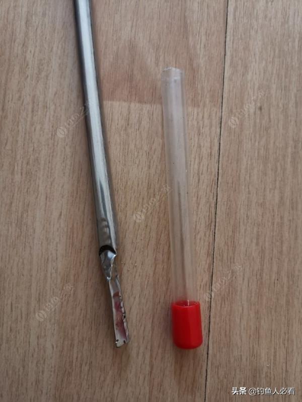 小物件巧構思細雕琢做成一個多功能的小釣具