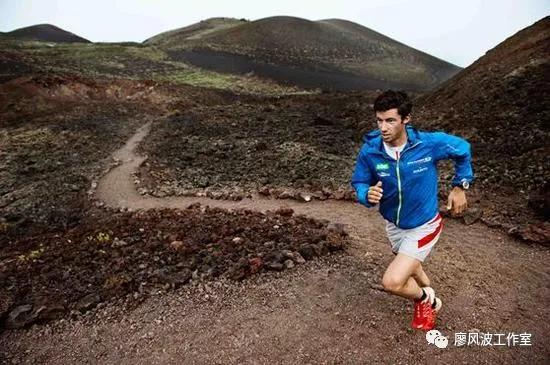 跑步中加入上坡和下坡訓練,助力增強腿部力量 跑步中加入上坡和下坡訓練,助力增強腿部力量