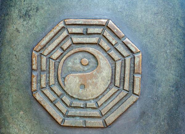 《六爻測胎孕》