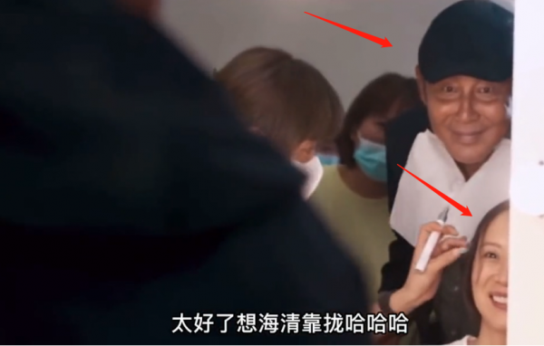 老戲骨陳道明片場幕後影片曝光：攬肩海清顯調皮，與章子怡擁抱