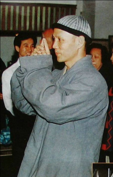 趙雅芝的三個兒子都是學霸，一個比一個帥，一個比一個讓她驕傲