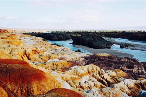 跟著秋天，去新疆