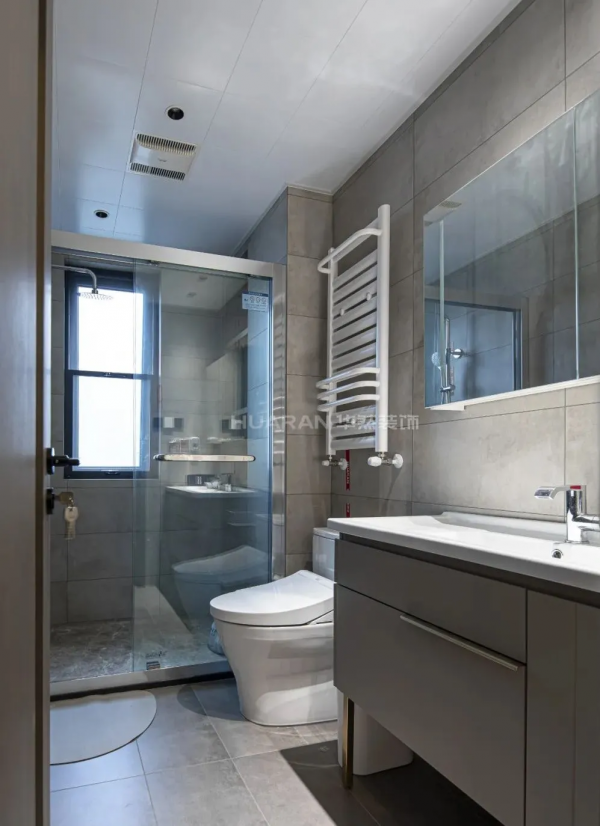 152㎡現代四居，簡約大氣的家，點亮格調的生活