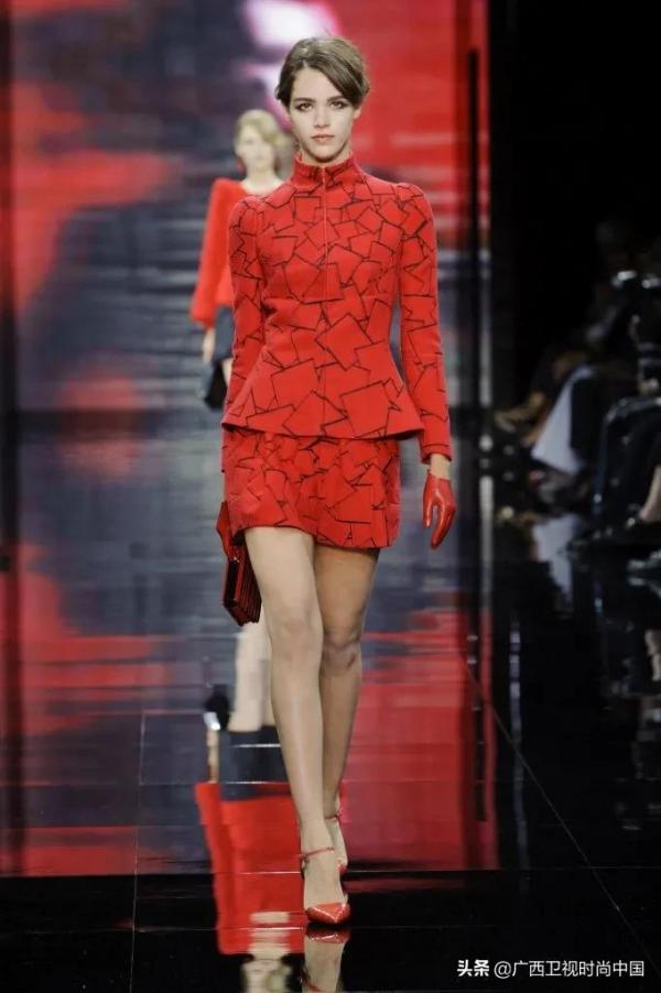 黑色創造的一百種可能,每一種都是經典 黑色創造的一百種可能,每一種都是經典