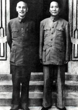 1949年毛主席請張治中來中南海,毛主席:給彭總做助手,委屈了吧 1949年毛主席請張治中來中南海,毛主席:給彭總做助手,委屈了吧