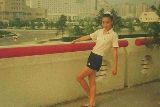 演員陶虹：眼看著老公跟人傳緋聞，她的抉擇讓人又氣又不解