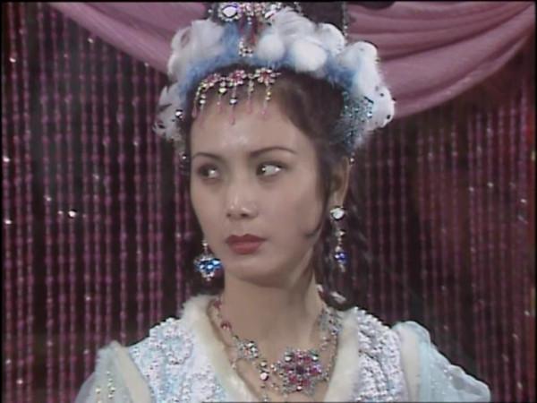 豬八戒打死玉面狐狸的真相,西遊世界的吃絕戶,財物全被搶走 豬八戒打死玉面狐狸的真相,西遊世界的吃絕戶,財物全被搶走