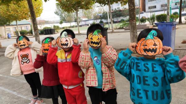 《萬聖魔法變身夜》