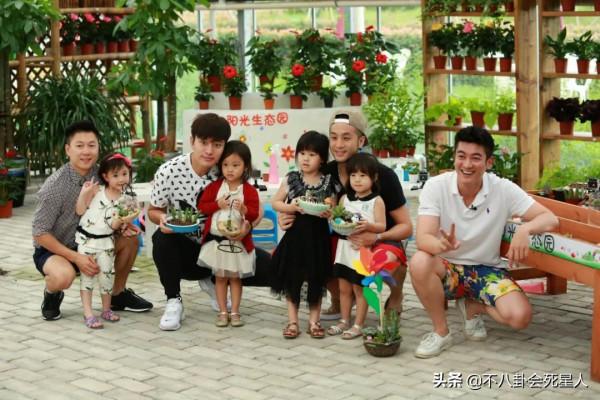 《爸回》8個萌娃顏值差異大：奧莉變成大方臉，嗯哼帥到能當明星