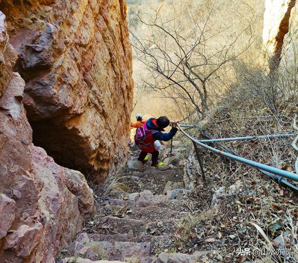 石家莊井陘龍鳳山，太行之秘境，高崖之上的古村，一眼萬年的風景