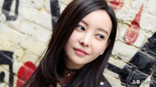 於文文從紅極一時到無人問津，她憑藉《體面》爆火，如今變“涼”