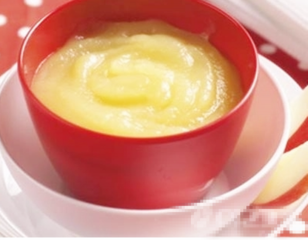 冬季寶寶吃蘋果該怎麼吃？“蒸熟”或“生吃”有講究，寶媽別搞錯