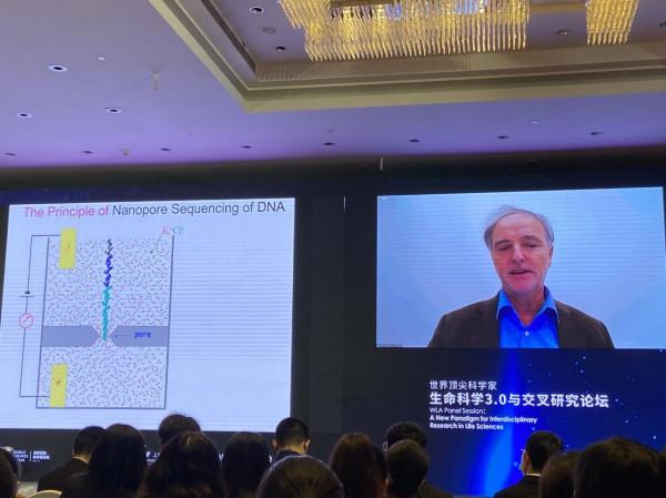 物理學家岡拉克的奇幻漂流：從引力、暗物質到DNA奈米孔