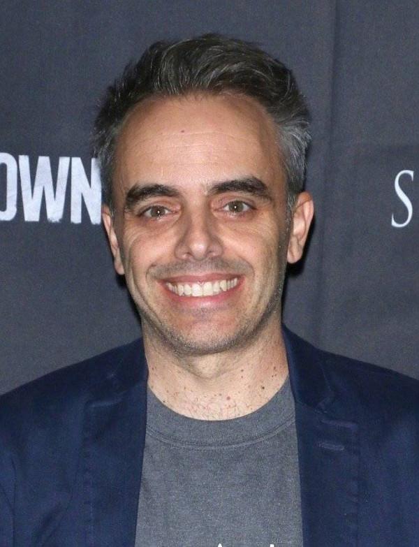 美國男星亞歷克·鮑德溫攤上事了,他用道具槍誤殺了女攝影師 美國男星亞歷克·鮑德溫攤上事了,他用道具槍誤殺了女攝影師