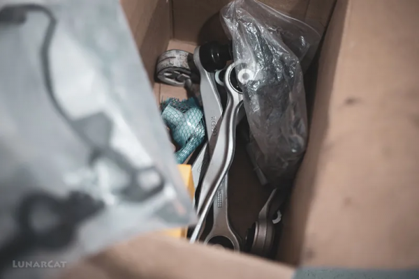 拯救15年車齡的奧迪草原狼，不惜成本也要修