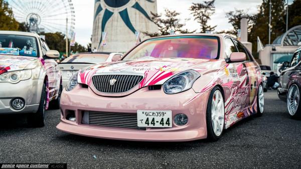 把你貼到車上是我愛的表達，歡迎來到痛車天國（上）