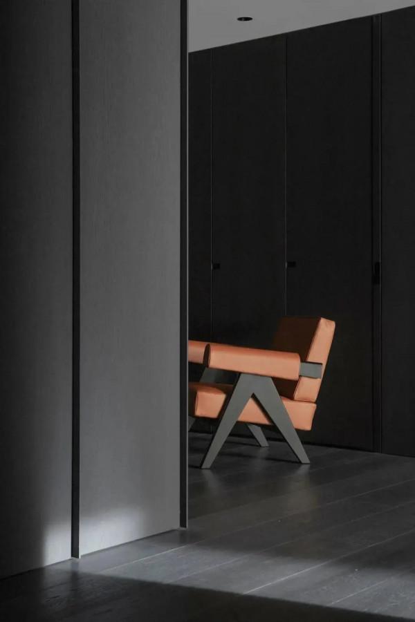 黑色極簡丨光與影,白與黑,來一場時間與空間的對話 黑色極簡丨光與影,白與黑,來一場時間與空間的對話